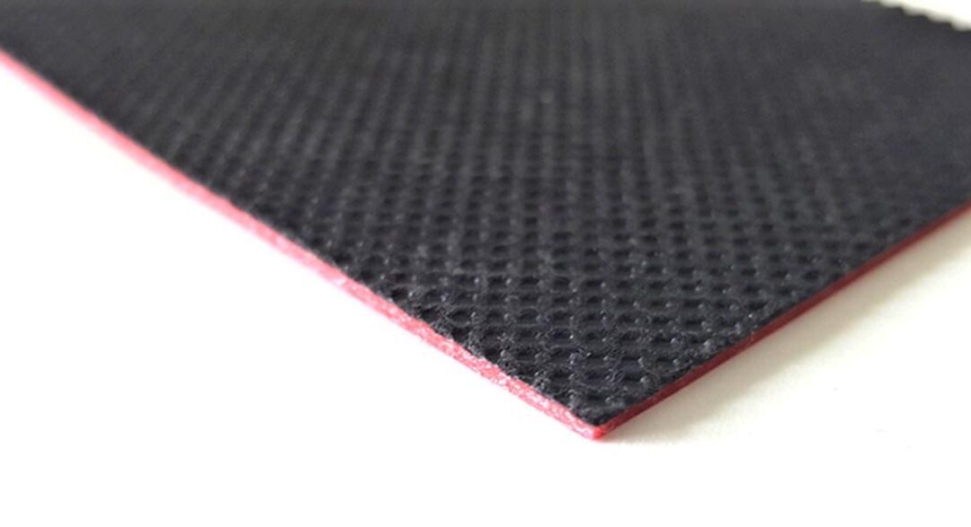 Flexo cushion backing foam: Nonwoven layer improves handling of flexo plates